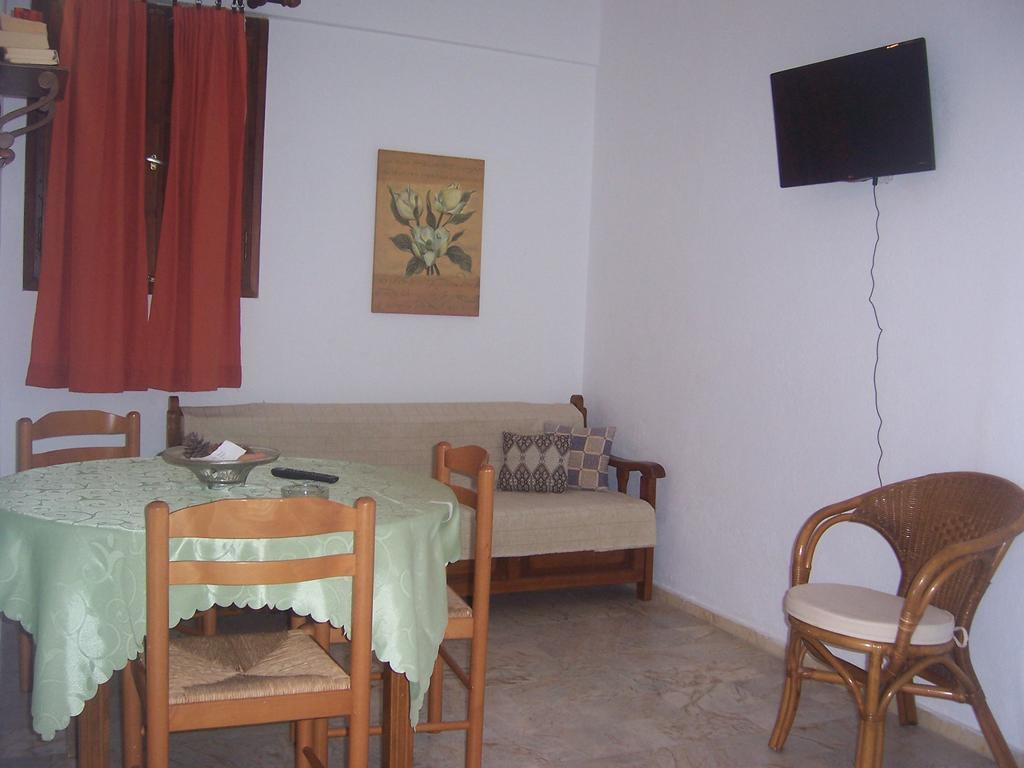 Milina Apartments Exterior photo