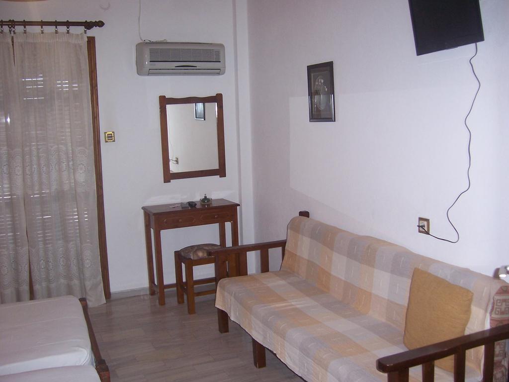 Milina Apartments Exterior photo