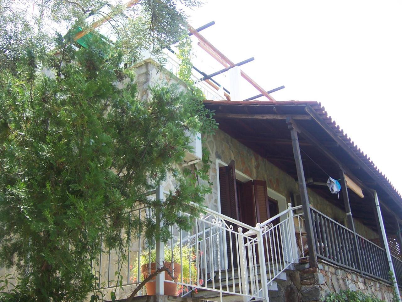 Milina Apartments Exterior photo